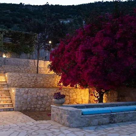 Instaview 2 Апартаменты Толон