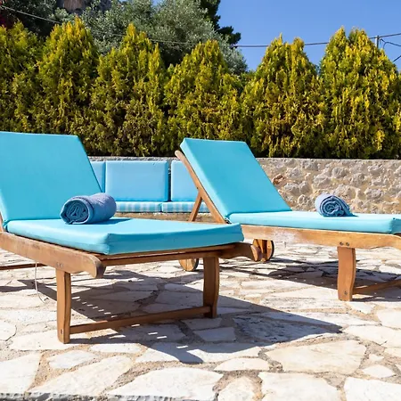 Instaview 2 Апартаменты Толон