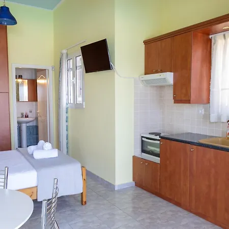 Instaview 2 Apartment Tolo